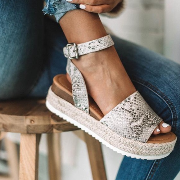 HP BEST IN BTQS Snake skin espadrille sandal - Picture 3 of 4